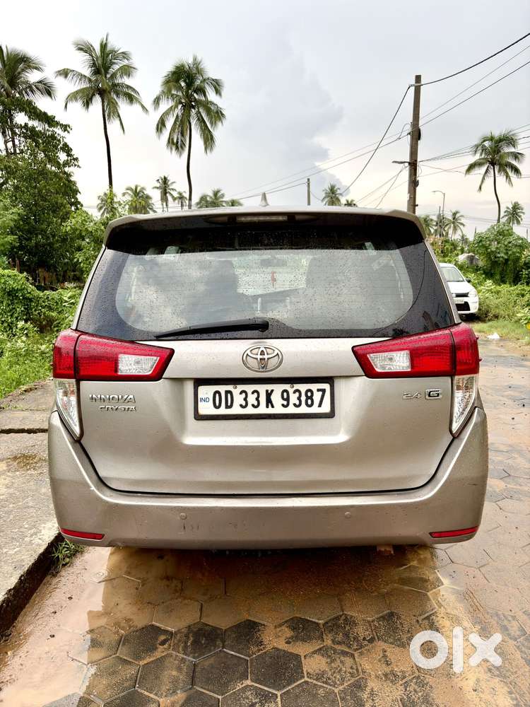 Toyota Innova Crysta 2.4 G Mt, 2017, Diesel