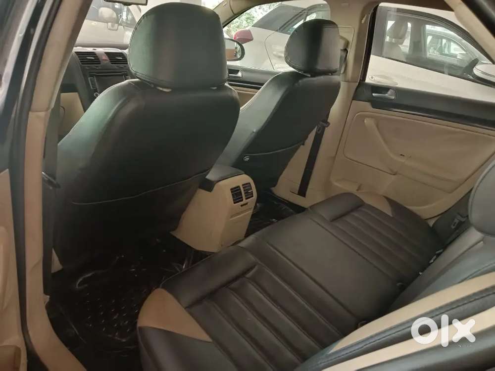 Vw Jetta Highline Diesel Less Used Showroom Track,tyres Good, Chill Ac