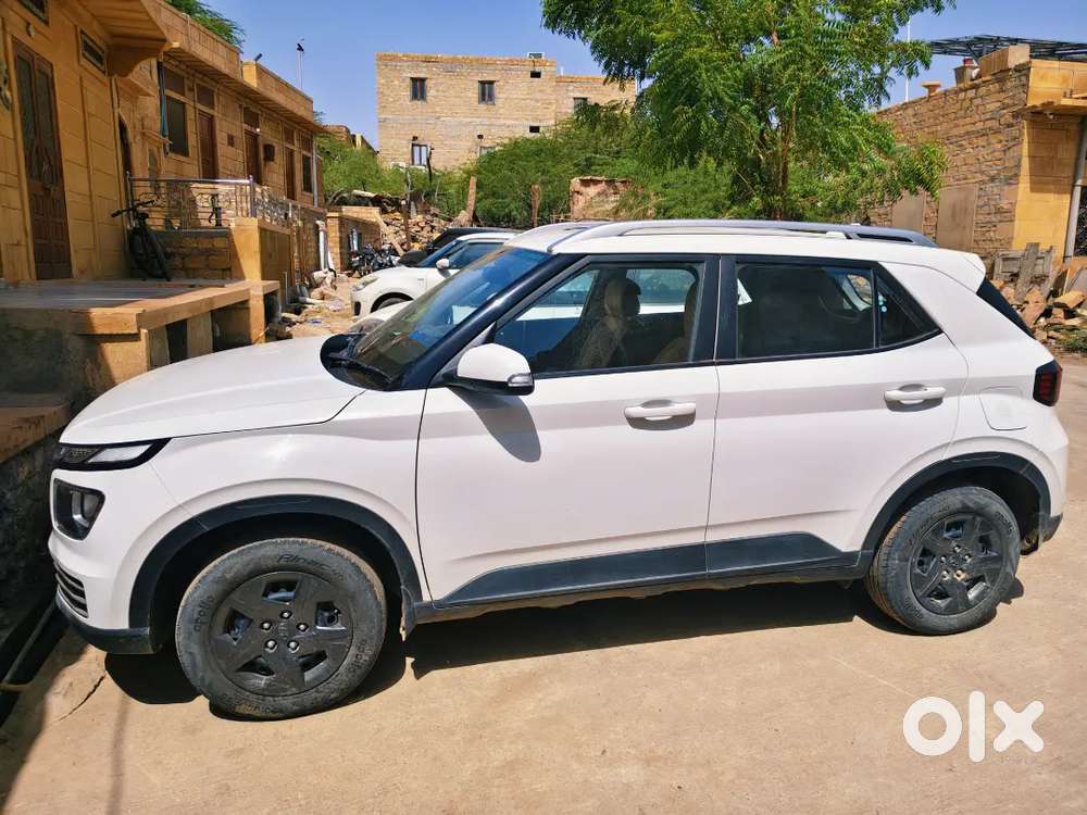 Hyundai Venue Plus 2025 Diesel Manual