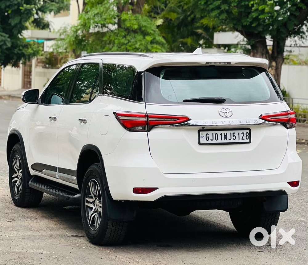 Toyota Fortuner 4x2 At 2.8 Diesel, 2022, Diesel