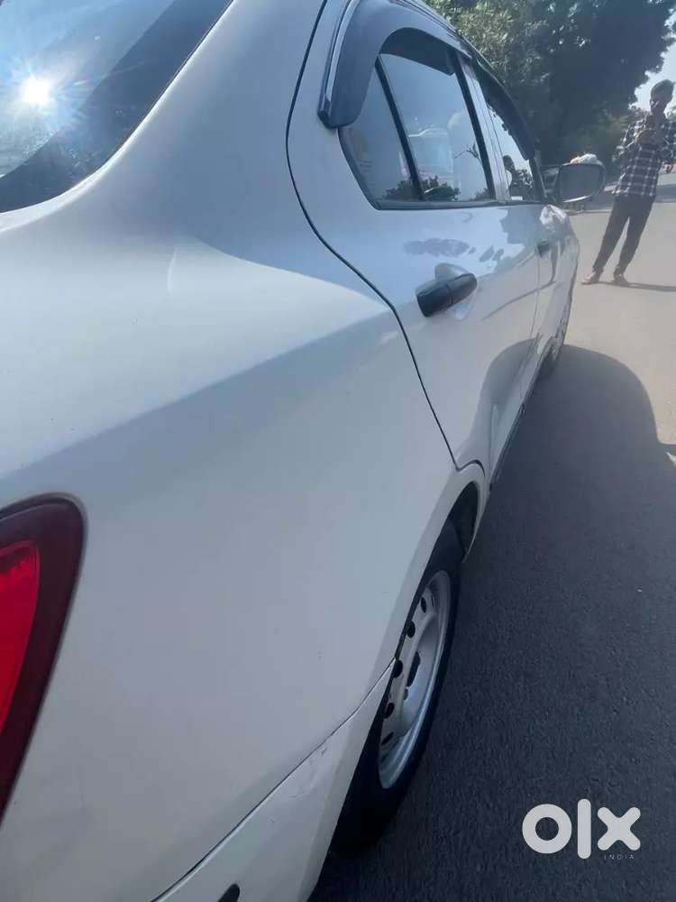 Maruti Suzuki Dzire 2025