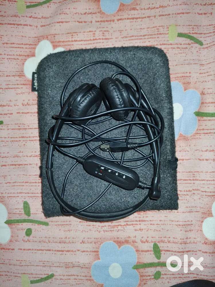 Headsets  laptop new Bag  not used
