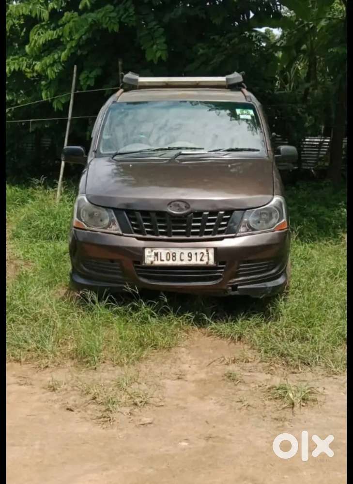 Mahindra Xylo 2013