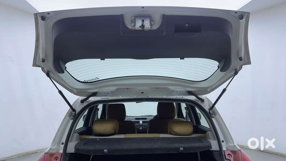 Maruti Suzuki Swift 2004-2010 Zxi Bsiv, 2011, Petrol