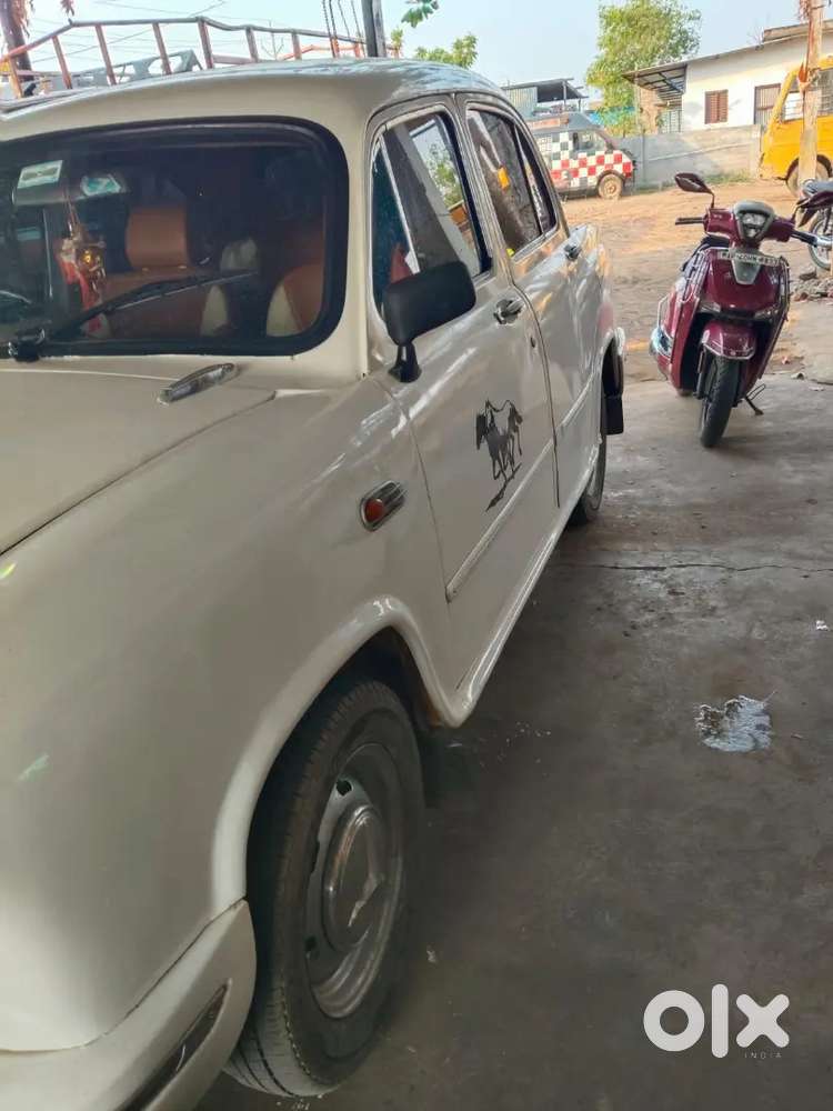 Ambassador 2.0 A/c Diesel 2006 Model  Rc Valid Till 2031  Good Cond