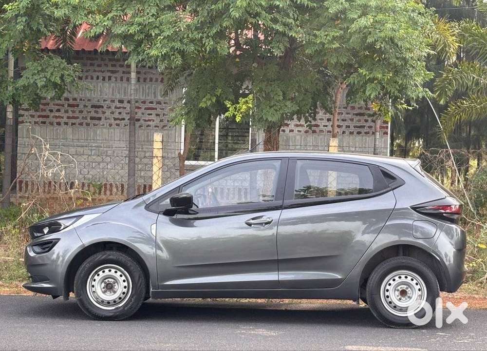 Tata Altroz Xe Petrol, 2021, Petrol