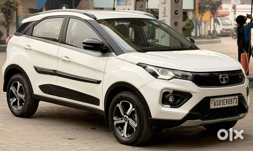 Tata Nexon 1.5 Revotorq Xza Plus S Amt, 2021, Petrol