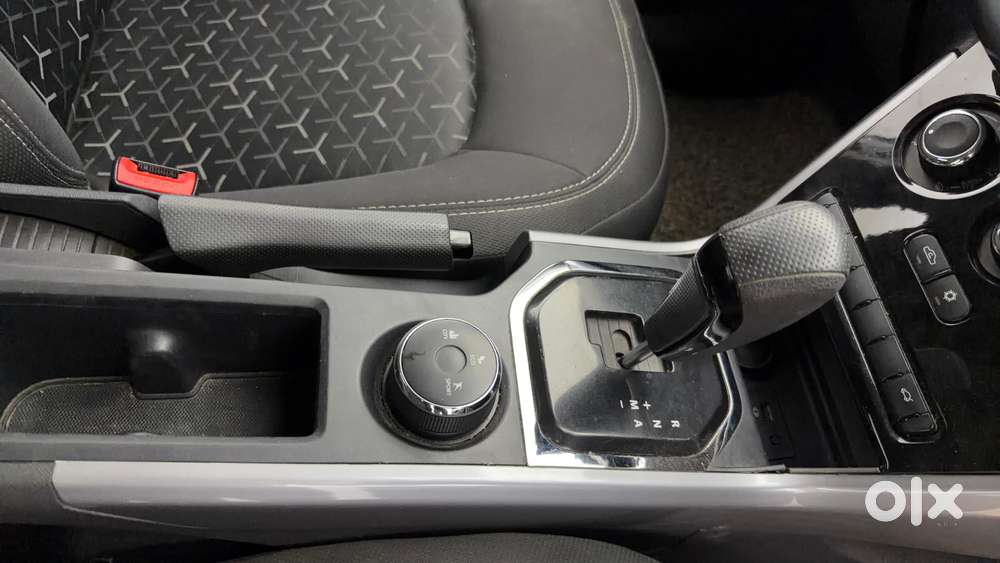 Tata Nexon 1.5 Revotorq Xma Plus (s) Amt, 2022, Petrol