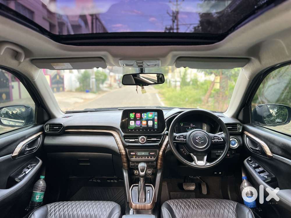 Maruti Suzuki Grand Vitara 1.5 Alpha Plus Intelligent Hybrid Ecvt, 2..