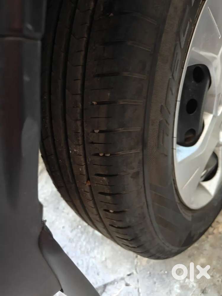 Mahindra Xuv300 2023 Petrol 16000 Km Driven