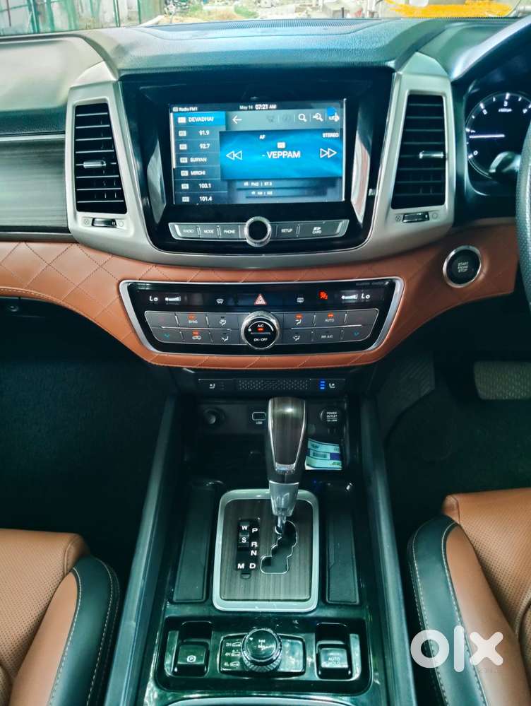 Mahindra Alturas G4 4wd At, 2022, Diesel