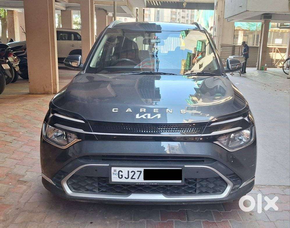 Kia Carens 1.5 Prestige 7 Str, 2023, Petrol