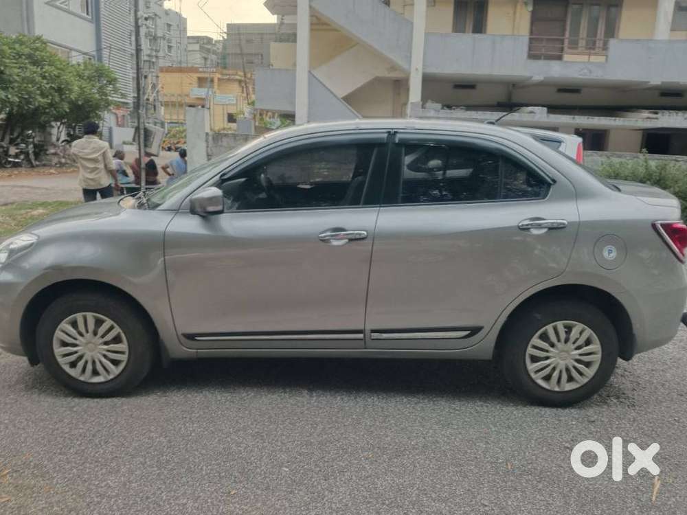 Maruti Suzuki Dzire 1.2 Vxi, 2022, Petrol