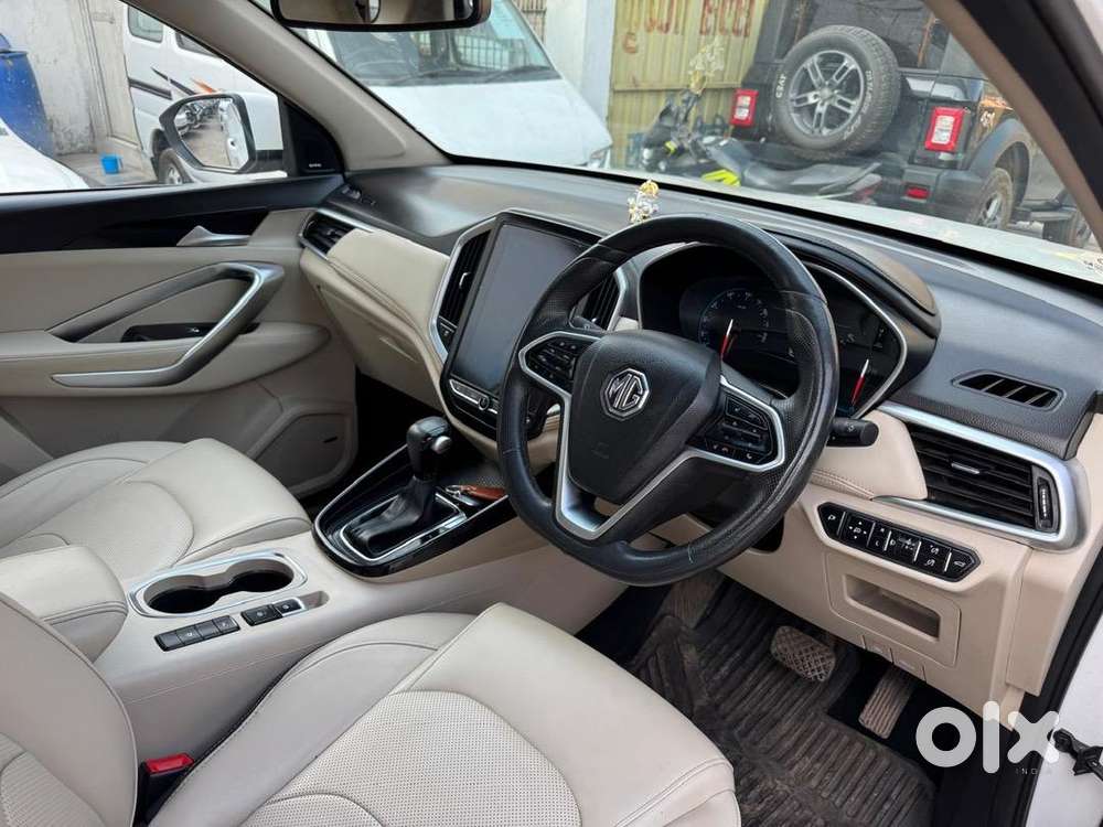 Mg Hector Sharp Cvt Petrol 2022