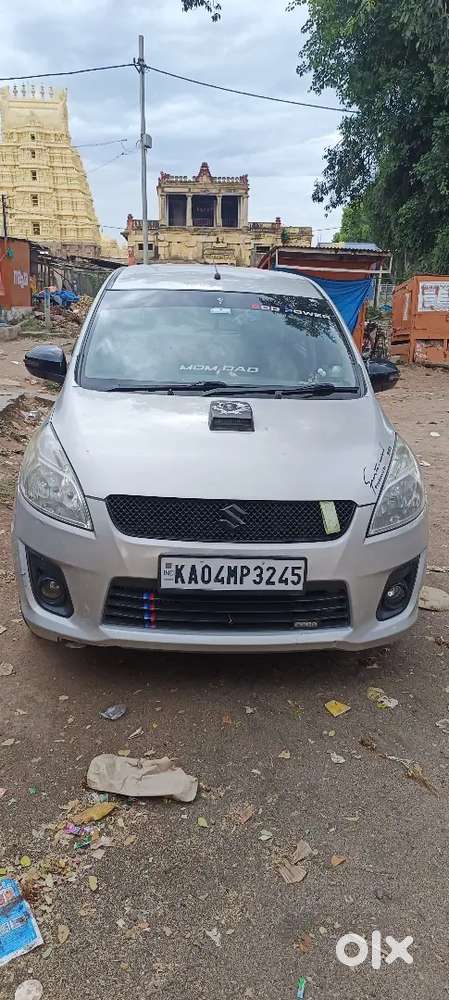 Maruti Suzuki Ertiga 2014 Diesel 148000 Km Driven New Battery New Tyre