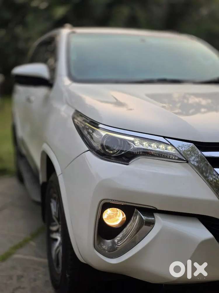 Toyota Fortuner 2016 Diesel Well Maintained