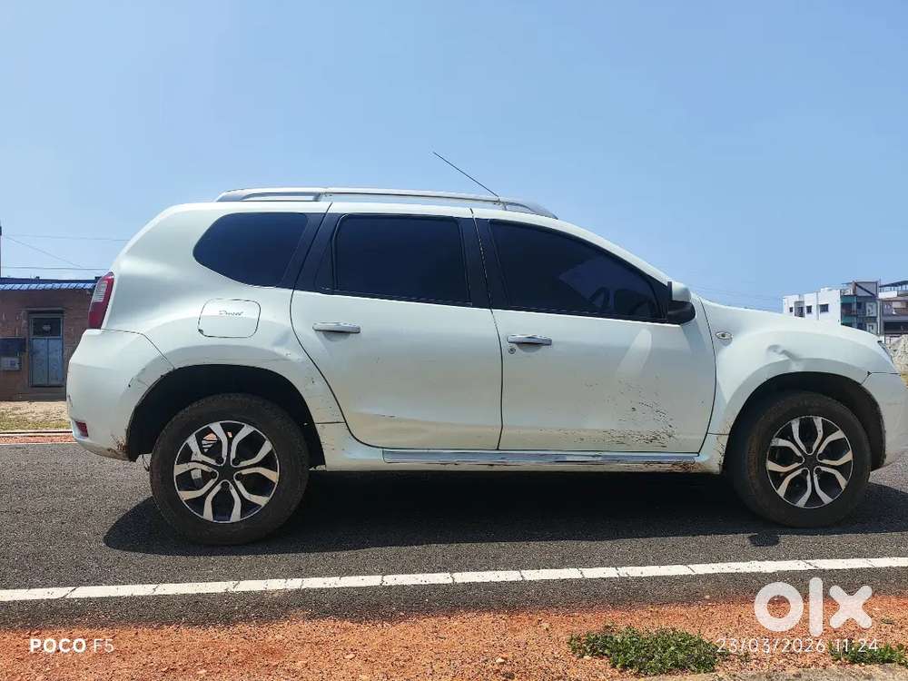 Nissan Terrano 2014