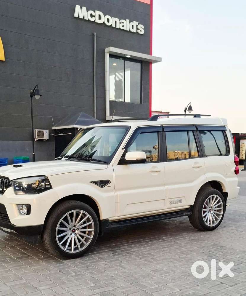 Mahindra Diesel Car 2022