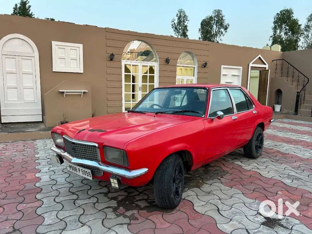 Hindustan Motors Contessa