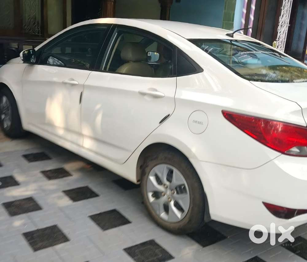 Hyundai Verna Diesel Manual 2015