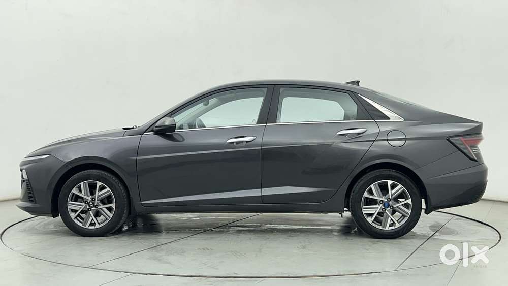 Hyundai Verna 1.5 Sx (o) Vtvt Ivt, 2023, Petrol