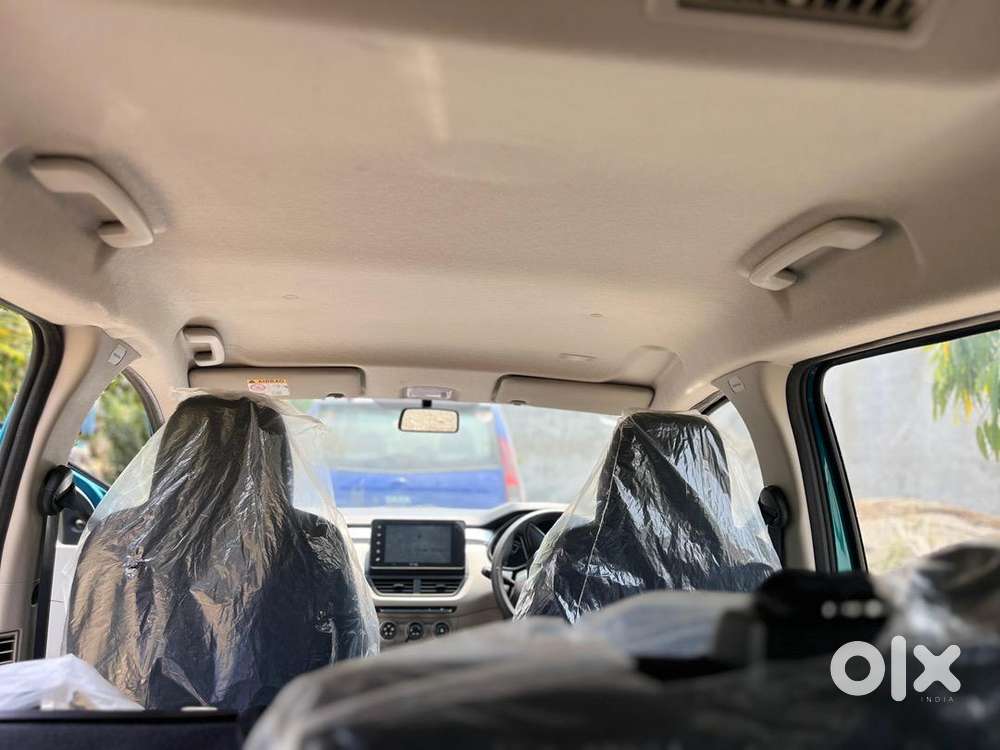 Renault Triber 2025 Petrol 3596 Km Driven