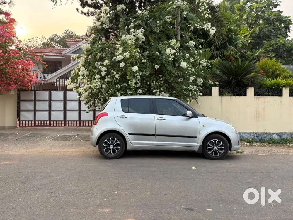 Swift Lxi 2009