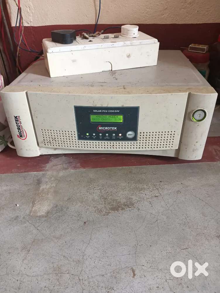 Solar inverter and solar battery