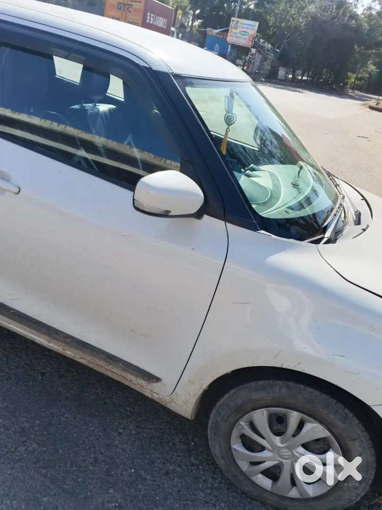 Maruti Suzuki Swift 2020 Petrol 70000 Km Driven