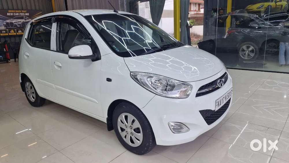 Hyundai I10 Sportz Petrol 2011
