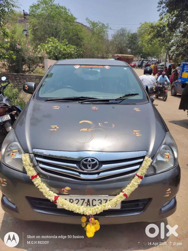 Toyota Innova 2009 Diesel 121500 Km Driven