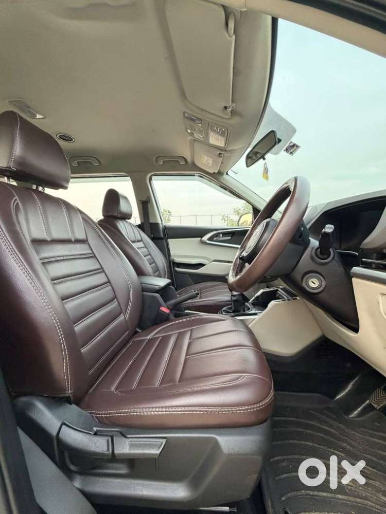 Kia Carens, 2023