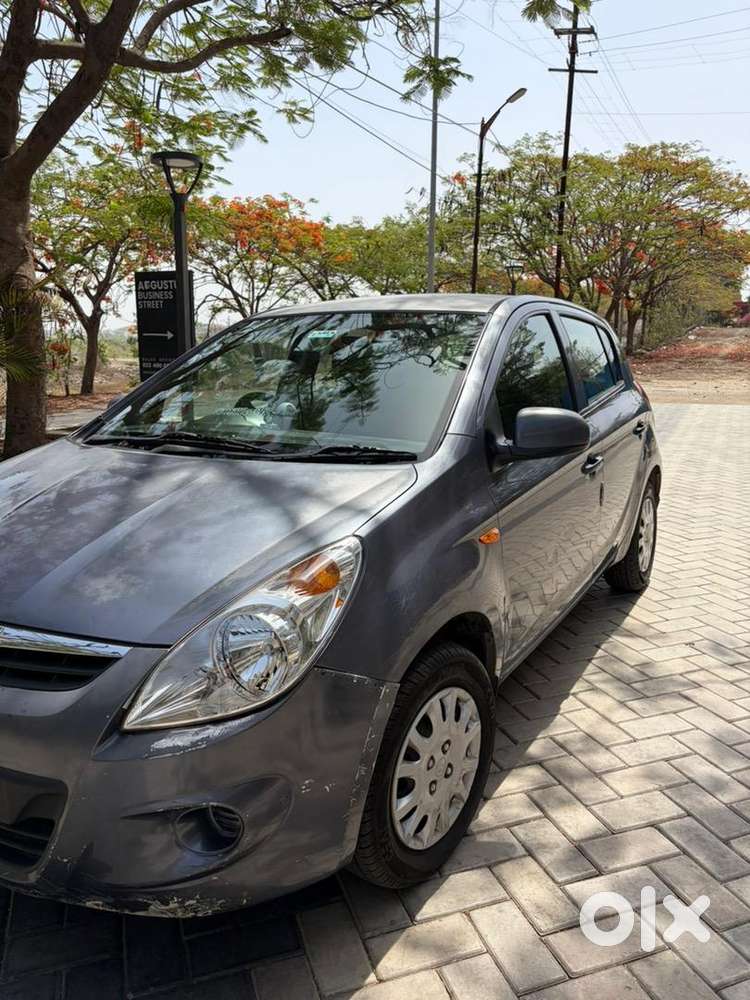 Hyundai I20 2011 Petrol Well Maintained