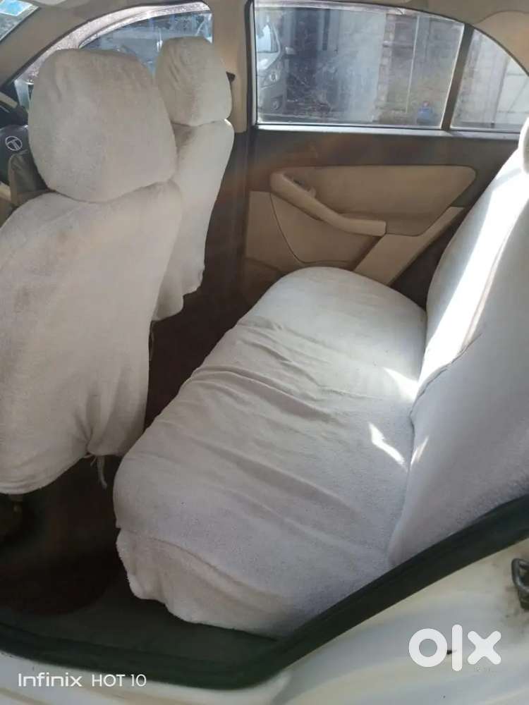 A Very Fresh Condition Family Driveen Car