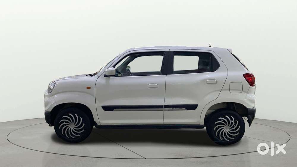 Maruti Suzuki S-presso Vxi Plus, 2023, Petrol