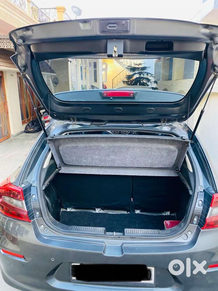 Maruti Suzuki New Baleno 2022 Petrol 24100 Km Driven