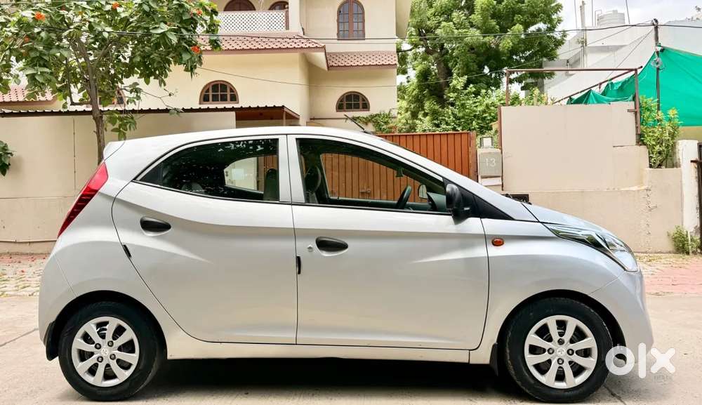 Hyundai Eon Era +, 2017, Petrol