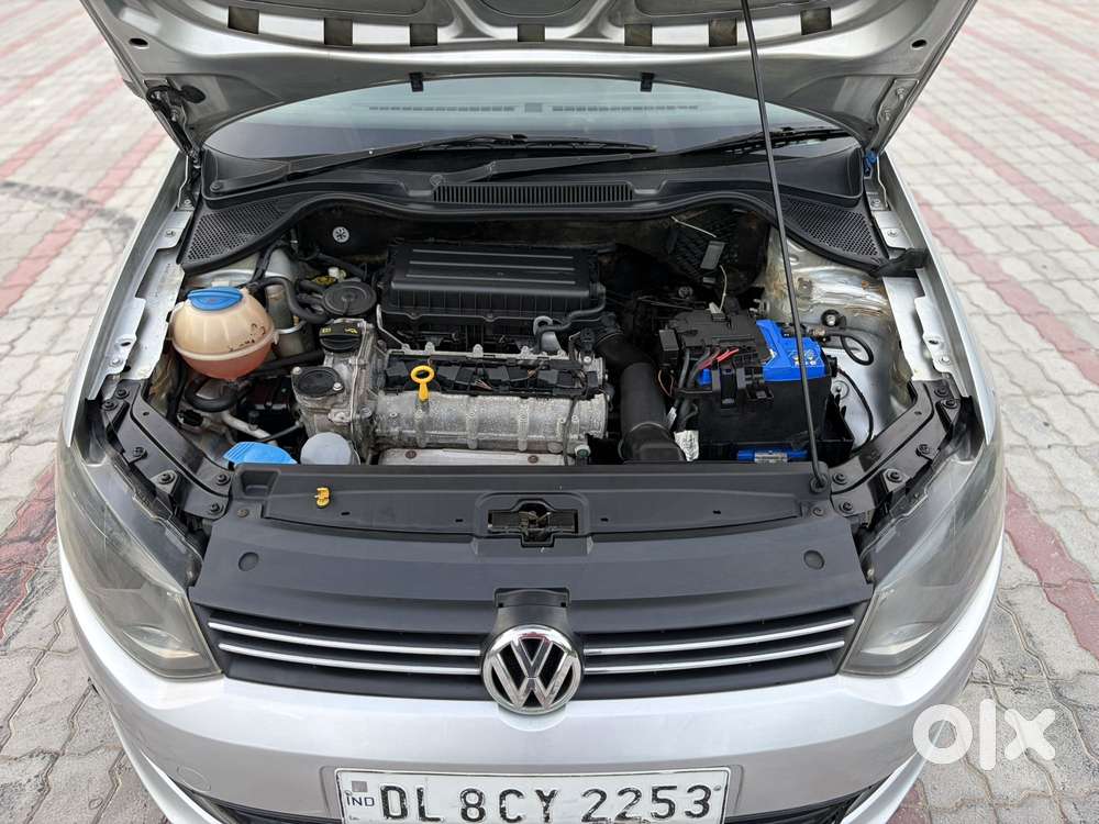 Volkswagen Vento Petrol Highline, 2014, Petrol