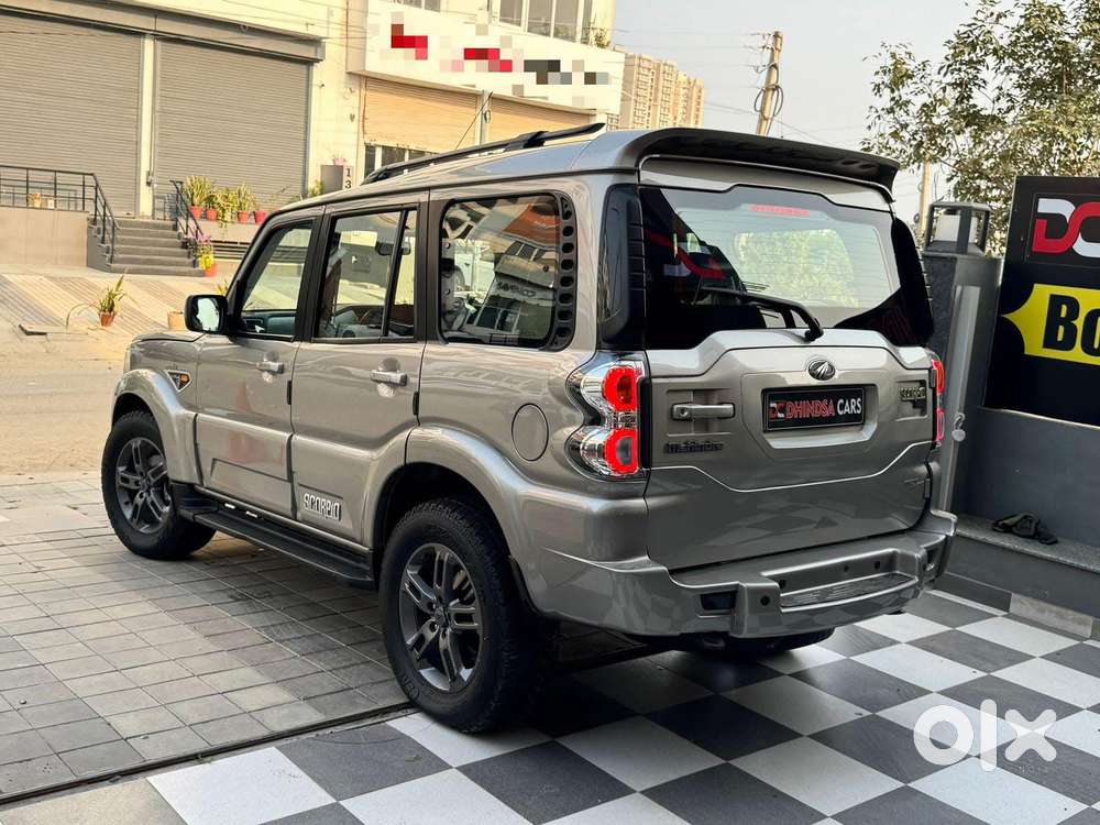 Mahindra Scorpio S10, 2015, Diesel
