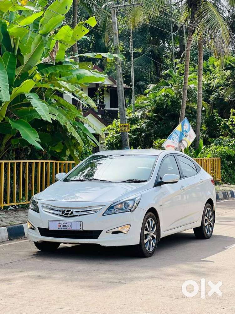 Hyundai Verna 1.6 Vtvt At Sx, 2016, Petrol