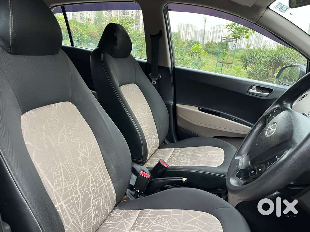 Hyundai Grand I10 Sportz, 2016, Petrol