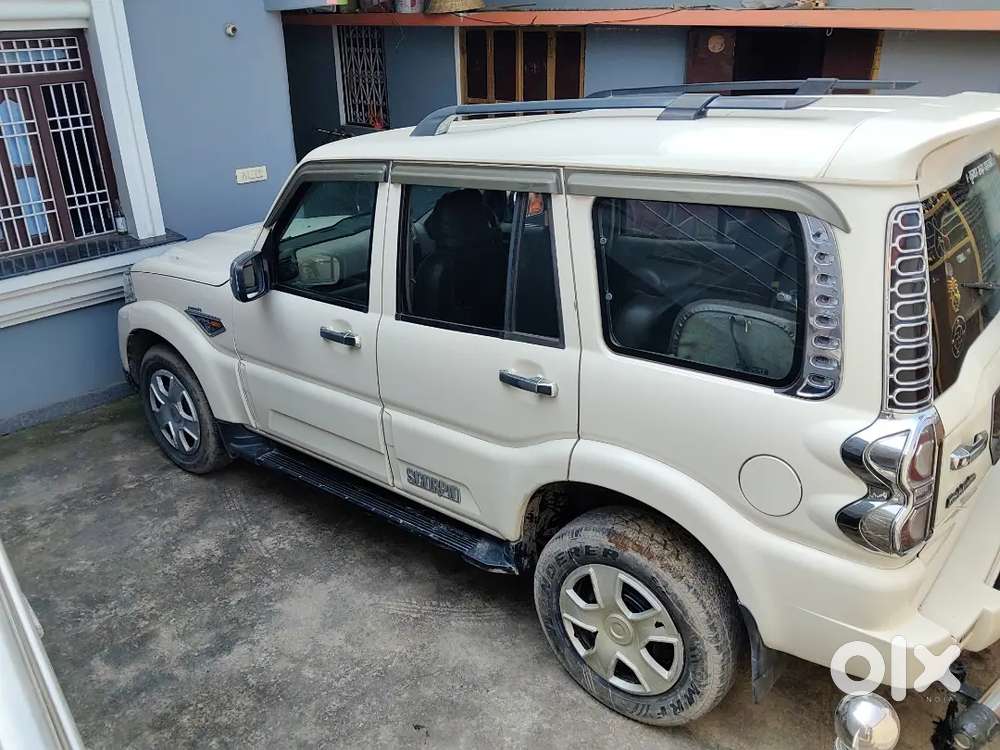 Mahindra Scorpio 2.2 2017  September Very Good Condition
