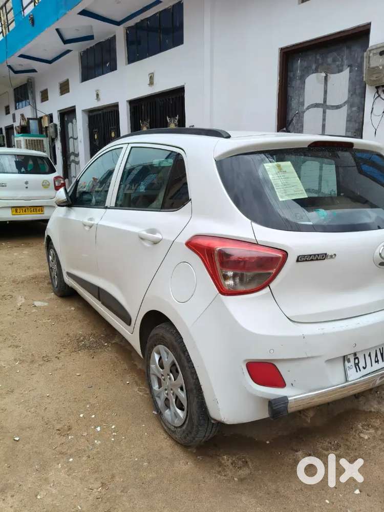 Hyundai Grand I10 2016 Variant Crdi Sportz