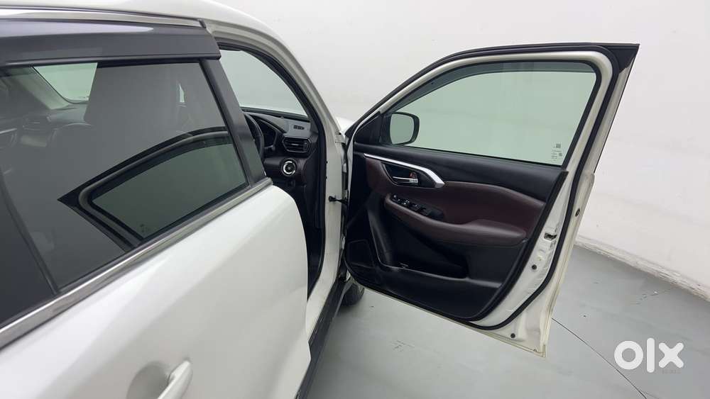 Maruti Suzuki Grand Vitara 1.5 Zeta Cng, 2024, Cng & Hybrids