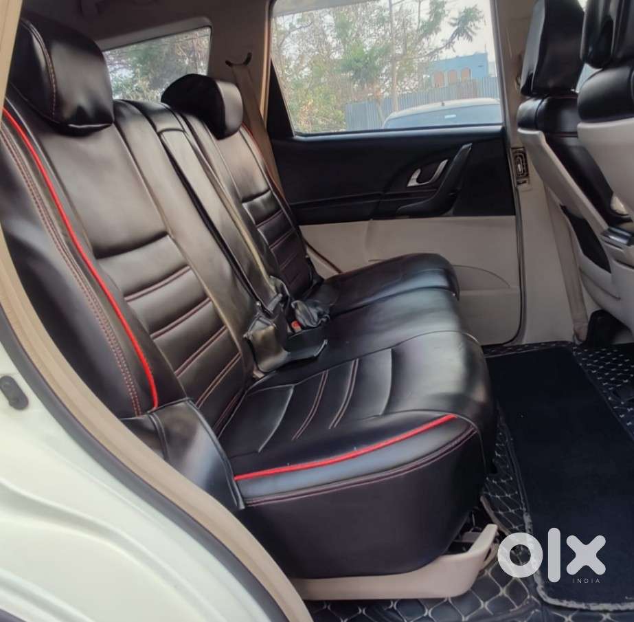 Mahindra Xuv500 W6 1.99 Mhawk, 2016, Diesel