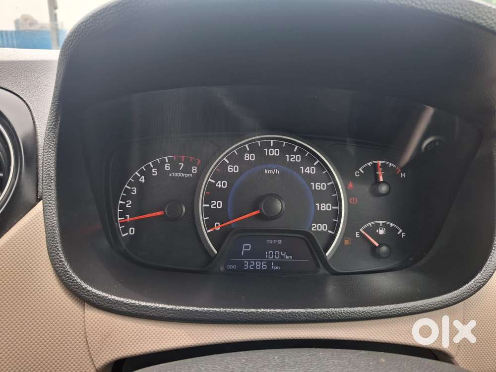 Hyundai Grand I10 [ ] 1.2 Kappa Vtvt Sportz At, 2018, Petrol