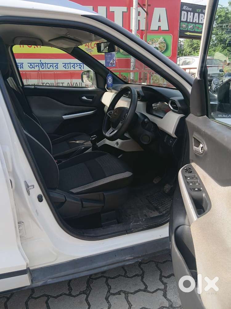 Nissan Magnite 1.0 Xl Turbo, 2022, Petrol