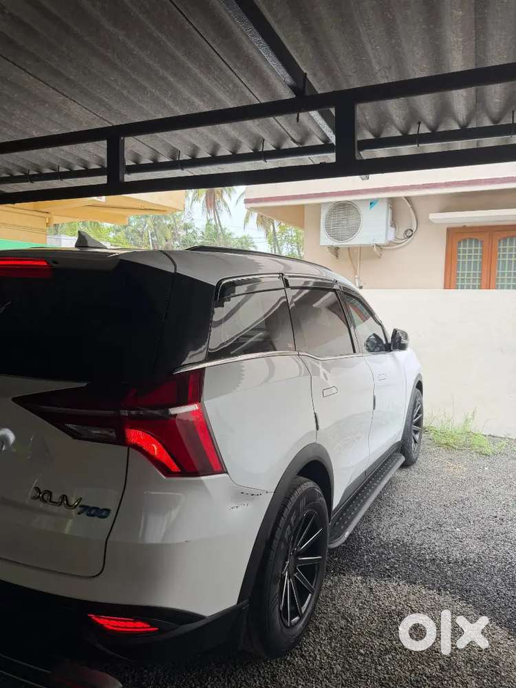 Mahindra Xuv700 Diesel Mt 2024