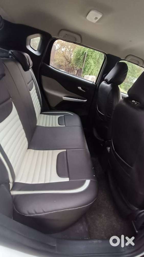 Nissan Magnite 1.0 Xv Executive, 2021, Petrol