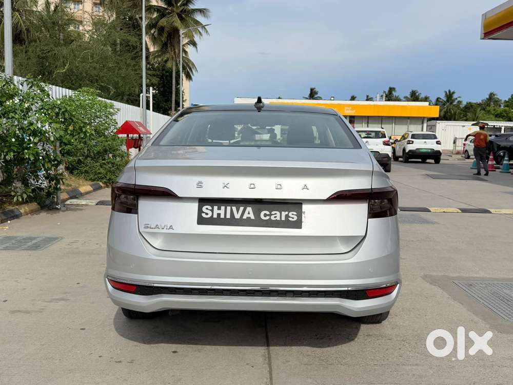 Skoda Slavia 1.0 Tsi Style, 2022, Petrol